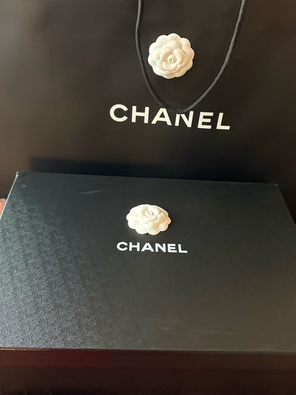 CHANEL Black Rain Boots with White CC Logo ***AUTHENTIC*** NEW WITH BOX SIZE 38 - Picture 9 of 12